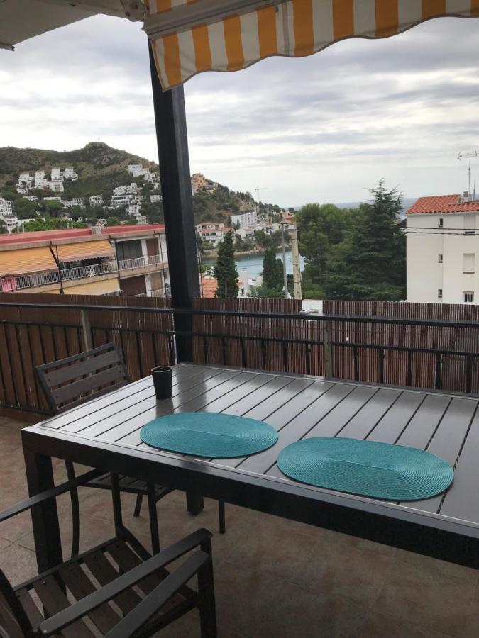 Apartamiento Canyelles โรเซส ภายนอก รูปภาพ
