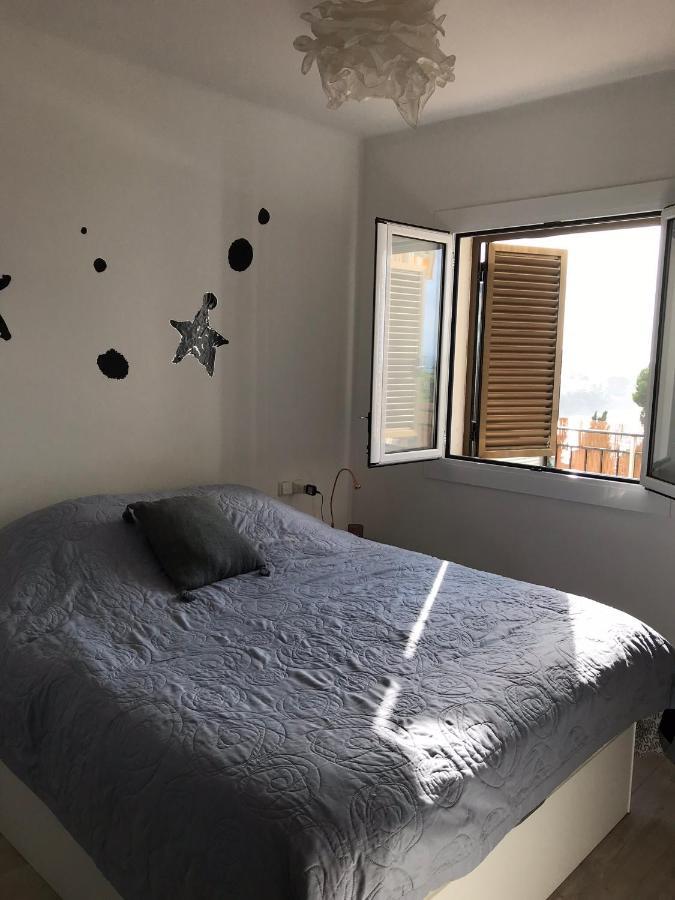 Apartamiento Canyelles โรเซส ภายนอก รูปภาพ